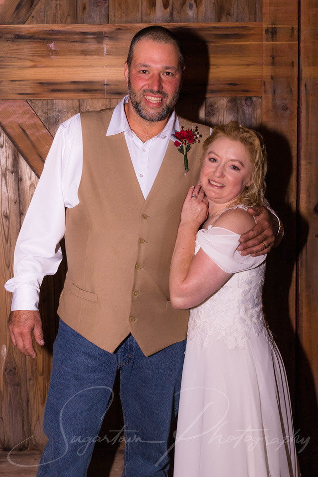 jenn ovechka at her wedding